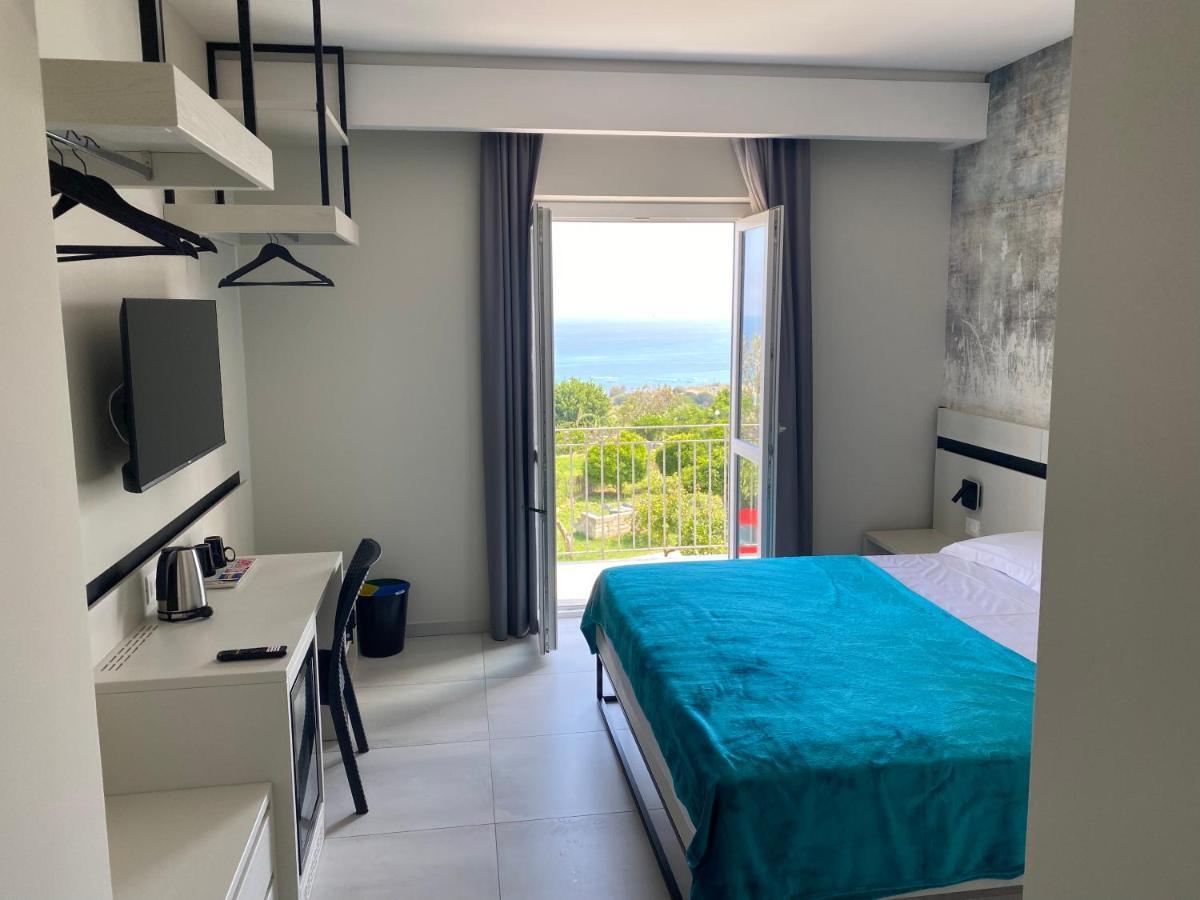 Aether Suites Tropea - Free Private Parking Eksteriør bilde