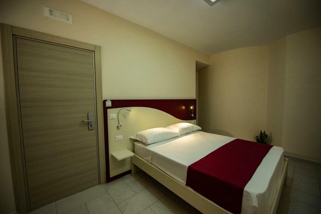 Aether Suites Tropea - Free Private Parking Eksteriør bilde