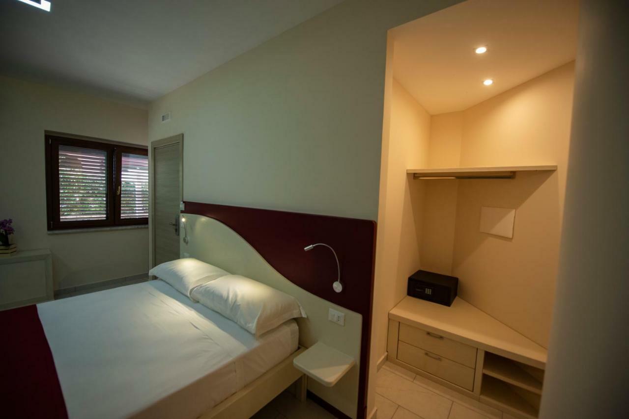 Aether Suites Tropea - Free Private Parking Eksteriør bilde