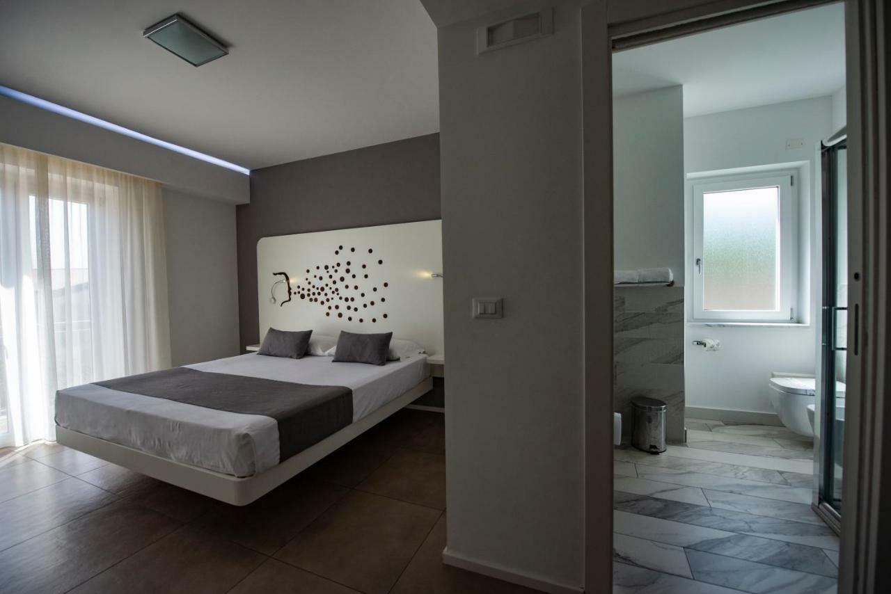 Aether Suites Tropea - Free Private Parking Eksteriør bilde